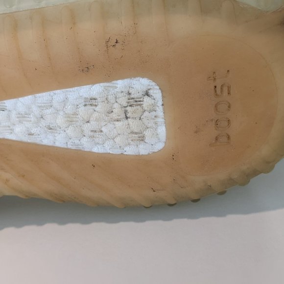 Yeezy Boost 350 v2 sz 11 main image 5
